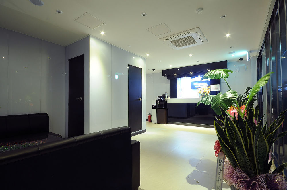 Wa Hotel Busan Bagian luar foto